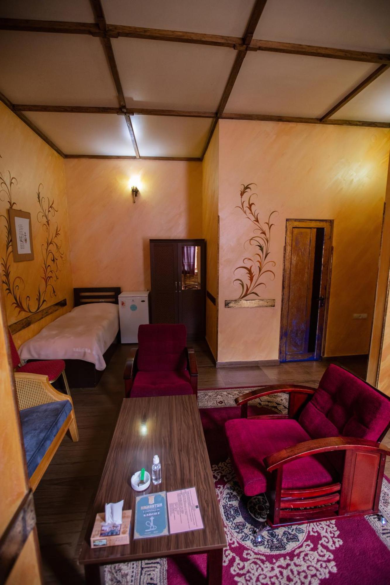 Haghartsin Hotel And Restaurant Дилижан Экстерьер фото