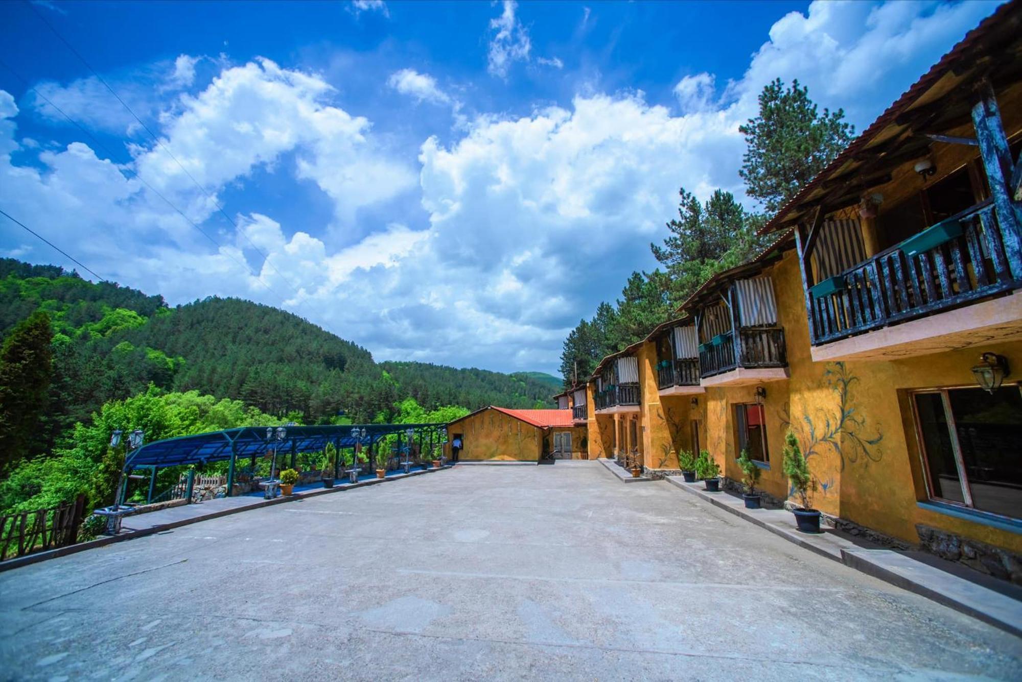 Haghartsin Hotel And Restaurant Дилижан Экстерьер фото
